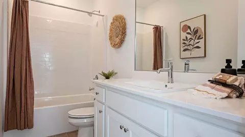 520 University Dr, Lemoore, CA 93245 photo 7
