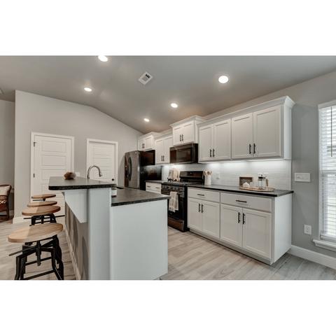 1401 Foundry Dr, Carthage, MO 64836 photo 5