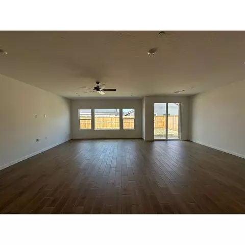 1019 Summerset Ave, Clovis, CA 93619 photo 3