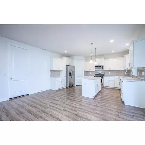 3027 S Quartz Dr, Cornelius, OR 97113 photo 12