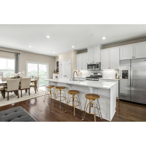 7319 Isabella Rd, Laurel, MD 20723 photo 3