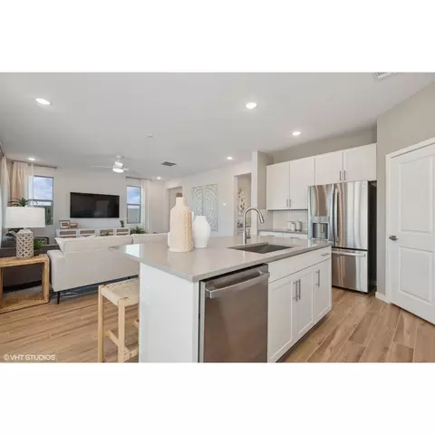 7251 N 74th Ave, Glendale, AZ 85303 photo 27