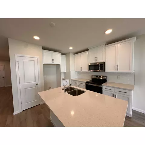 5112 Rain Shadow Dr, Saint Cloud, FL 34772 photo 3