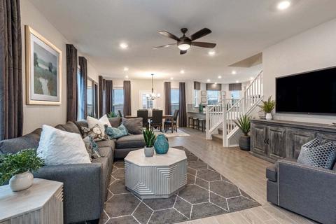 312 Katie Elder Dr, Jarrell, TX 76537 photo 2