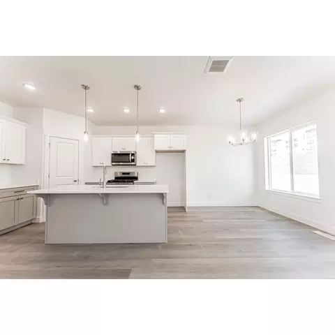 Kitchen - 4675 S Olive Ave, Mapleton, UT 84664 photo 4 of 4