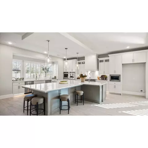 Kitchen - 1677 N Twinberry Ave, Clovis, CA 93619 photo 3 of 5