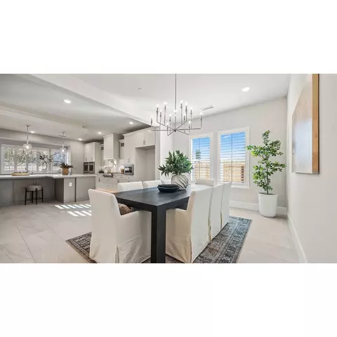 Dining - 1677 N Twinberry Ave, Clovis, CA 93619 photo 1 of 1