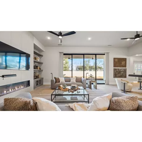 Living - 1677 N Twinberry Ave, Clovis, CA 93619 photo 3 of 3