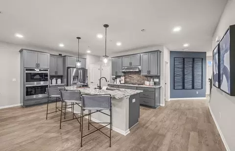 5533 E Spaniel Dr, Ann Arbor, MI 48108 photo 6