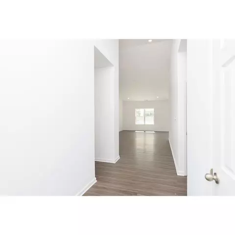 5180 Burton Dr, Springfield, OH 45503 photo 11
