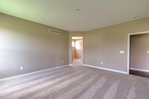 3798 Fairmount Cir, Cincinnati, OH 45245 photo 26