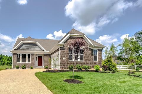 3798 Fairmount Cir, Cincinnati, OH 45245 photo 1