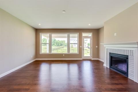3798 Fairmount Cir, Cincinnati, OH 45245 photo 19