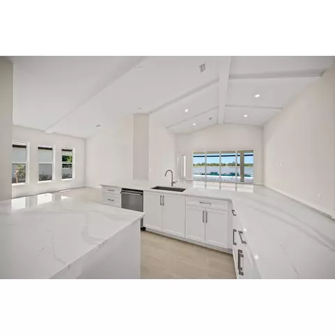 18080 Foxtail Loop, Venice, FL 34293 photo 5