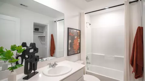 5758 Repeating Way, Von Ormy, TX 78073 photo 14