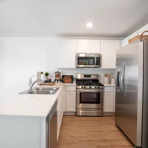 5758 Repeating Way, Von Ormy, TX 78073 photo 10