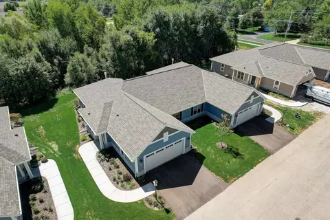 806 Margo Cir, Eagle, WI 53119 photo 14