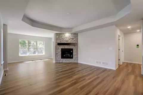 806 Margo Cir, Eagle, WI 53119 photo 16