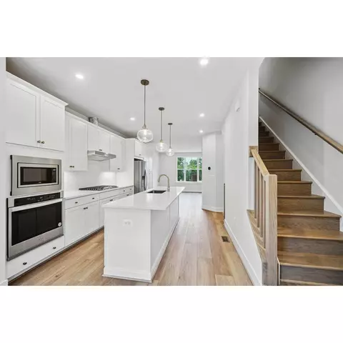 470 Altezza Dr NE, Washington, DC 20017 photo 19