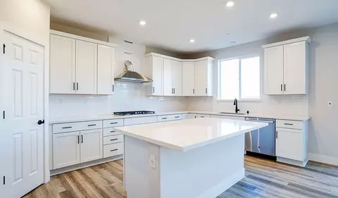 Kitchen - 2127 Geneva Way, Manteca, CA 95337 photo 1 of 9
