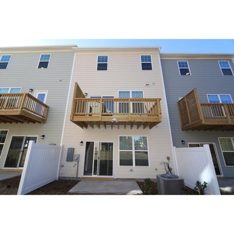 1085 Manorhaven Dr, Durham, NC 27703 photo 3