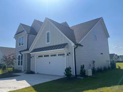 33 Radiance Way, Hampstead, NC 28443 photo 2