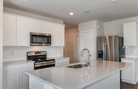 8407 Abalone Loop, Parrish, FL 34219 photo 6