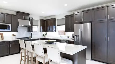 6180 Sandpiper Rd, Dublin, CA 94568 photo 2