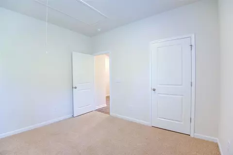 407 Stratton Pl, Washington, NC 27889 photo 10
