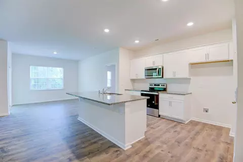 407 Stratton Pl, Washington, NC 27889 photo 14