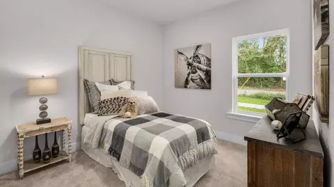 128 Blooming Cv, Crestview, FL 32539 photo 7