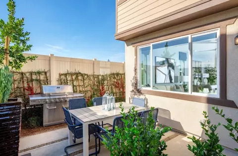 10287 Ebro Dr, Riverside, CA 92503 photo 9