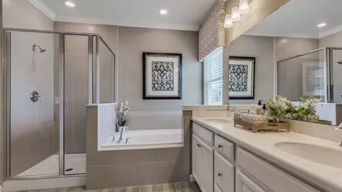 Bath - 620 NW 5th Ln, Williston, FL 32696 photo 3 of 3
