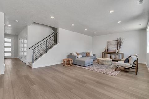 3667 S Bayview Dr, Syracuse, UT 84075 photo 2