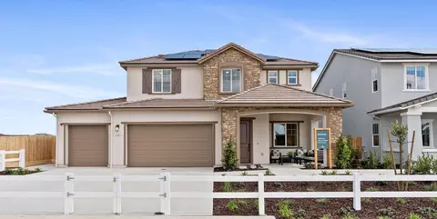 Exterior - 754 E Boornazian Ave, Fowler, CA 93625 photo 2 of 8