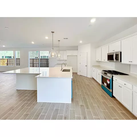 1139 Wildflower Dr, Madera, CA 93636 photo 5