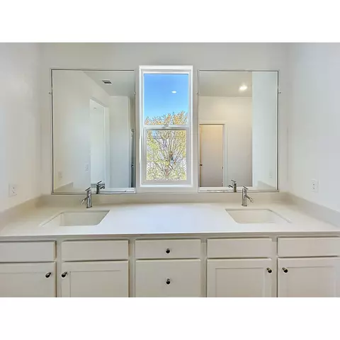 1139 Wildflower Dr, Madera, CA 93636 photo 11