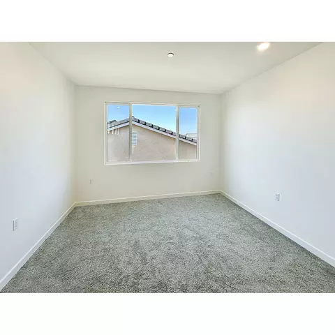 1139 Wildflower Dr, Madera, CA 93636 photo 8