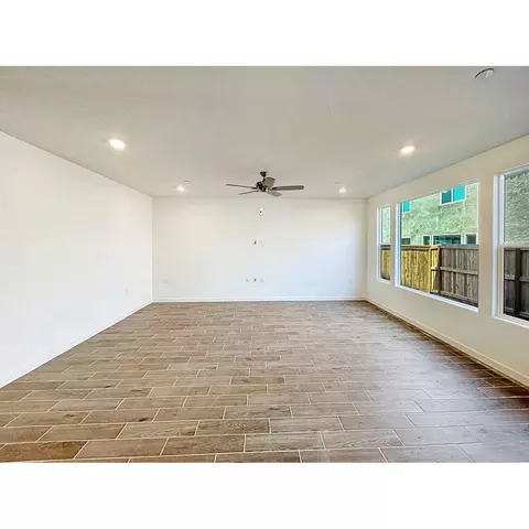 1139 Wildflower Dr, Madera, CA 93636 photo 6