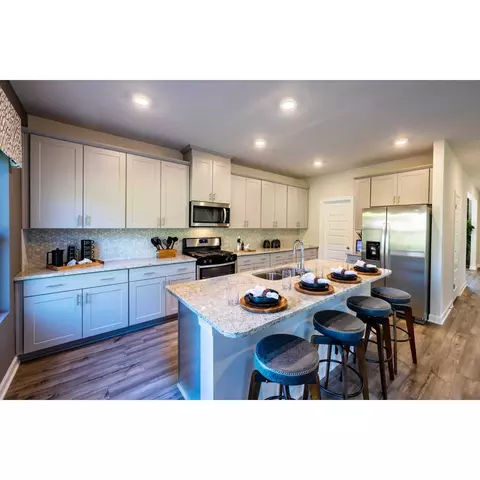 1075 Appalachian Dr, Moore, SC 29369 photo 7