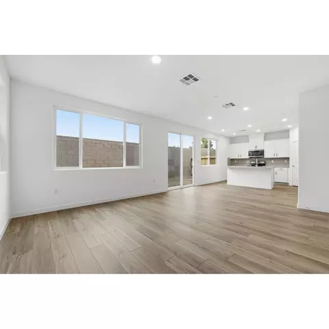 1371 Leonhardt Loop, Lincoln, CA 95648 photo 7
