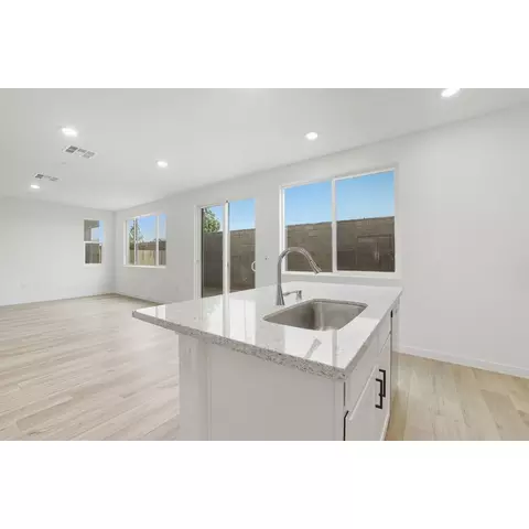 1371 Leonhardt Loop, Lincoln, CA 95648 photo 6
