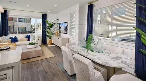 736 Mara Loop UNIT 4, Chula Vista, CA 91911 photo 5