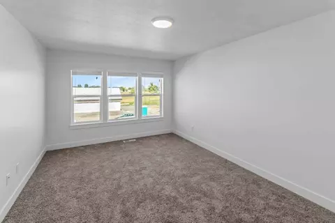 Bedroom - 1171 W 1870 S, Logan, UT 84321 photo 22 of 23