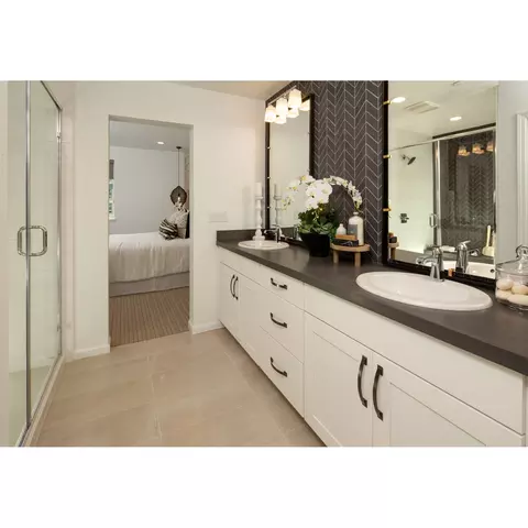 Bath - 6385 Dandelion St, Dublin, CA 94568 photo 1 of 2