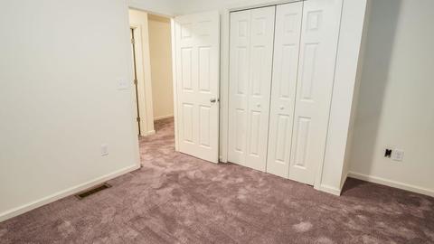 7 Dylan Dr, Suffield, CT 06078 photo 11
