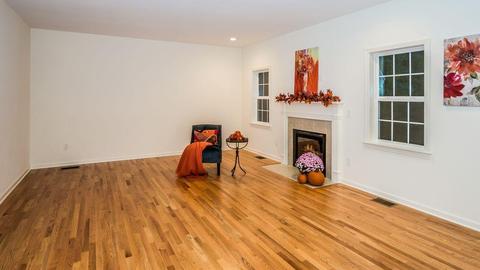 7 Dylan Dr, Suffield, CT 06078 photo 3