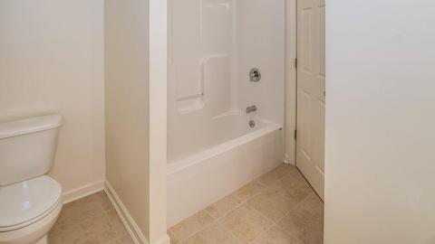 7 Dylan Dr, Suffield, CT 06078 photo 8