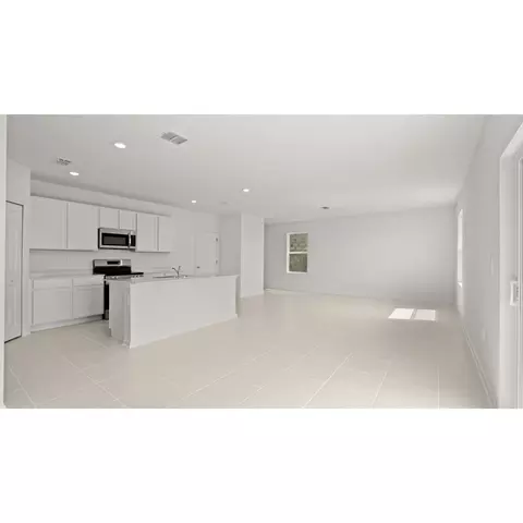 2240 Chris Dr, Winter Haven, FL 33884 photo 8