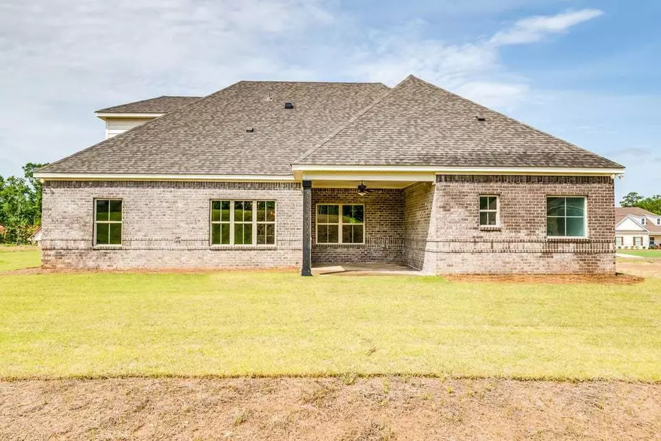 Exterior - 6041 Margie Collins Dr SE, Owens Cross Roads, AL 35763 photo 4 of 4